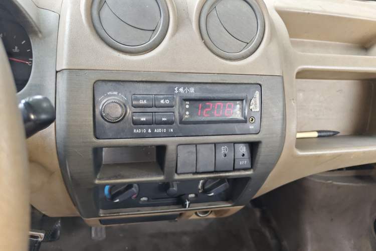 Used Dongfeng Xiaokang K07II 2007 1.0L Base Version BG10-01 Audio And AC Panel