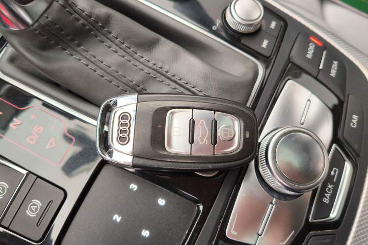 Used Audi A6L 2014 30 FSI Technology Model