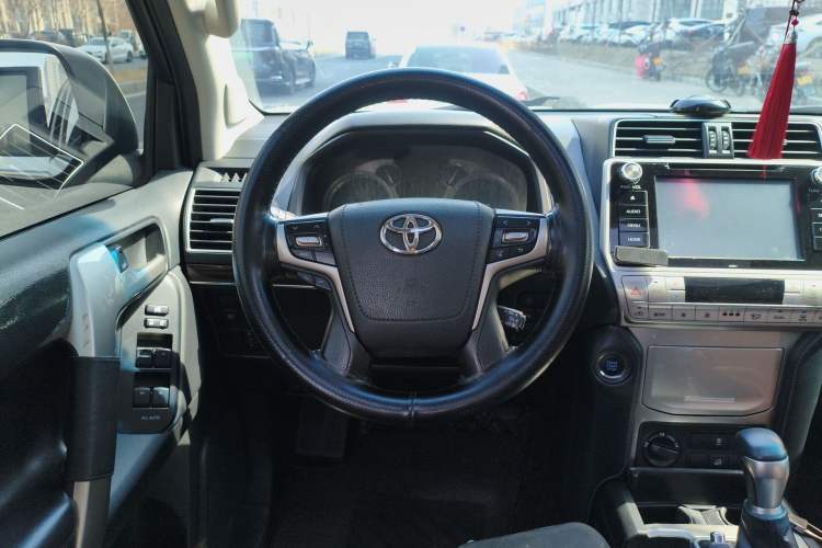 Used Toyota Prado 2019 3.5L Automatic TX-L Deluxe Edition with Rear-Mounted Spare Tire