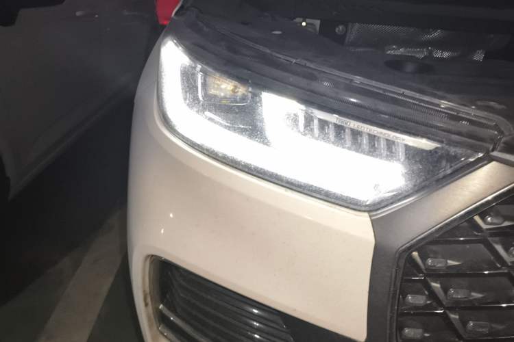 Used Chery Tiggo 8 PLUS 2022 290TGDI DCT Haoting Edition Right Front Headlight