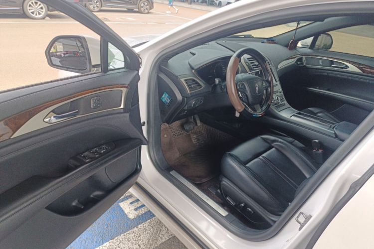 Used Lincoln MKZ 2020 2.0T Deluxe Edition
