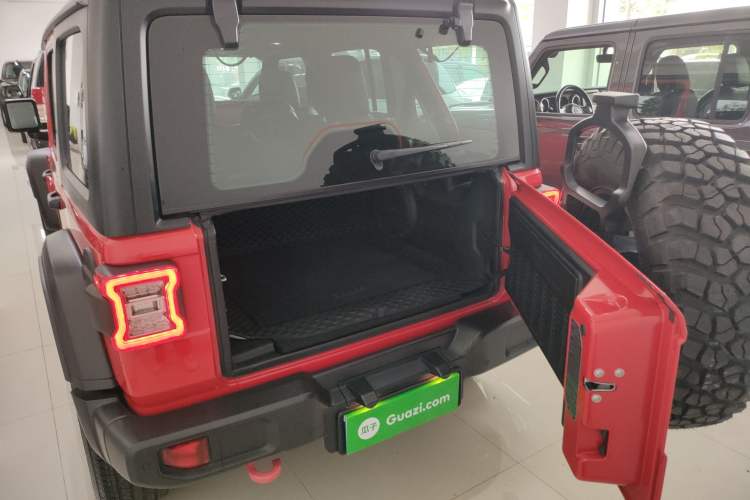 Used Jeep Wrangler 2021 2.0T Robin Hood Four-Door Edition

