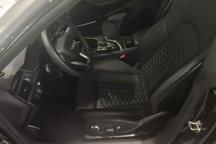 Used Audi RS 5 2023 RS 5 2.9T Sportback Dark Gold Edition
