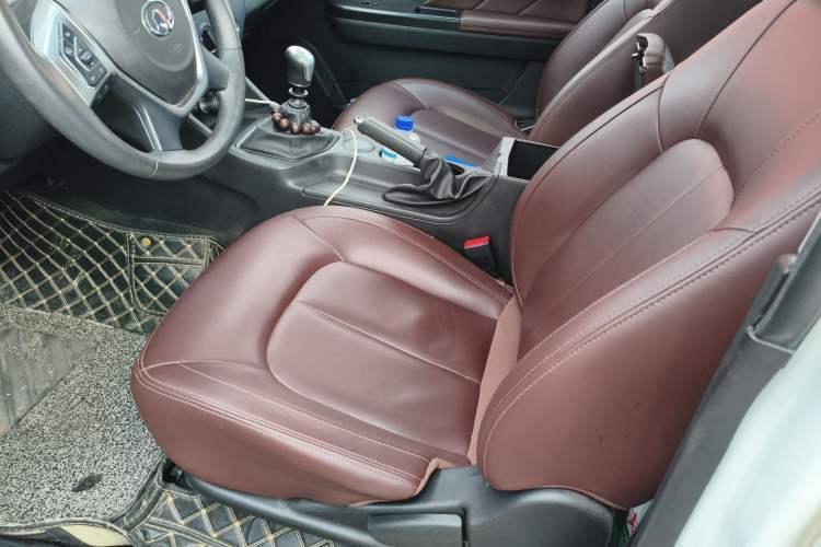 Used Great Wall Wingle 7 2019 2.0T Gasoline Two-Wheel Drive Elite Version China VI Standard Big Double Cabin GW4C20B
