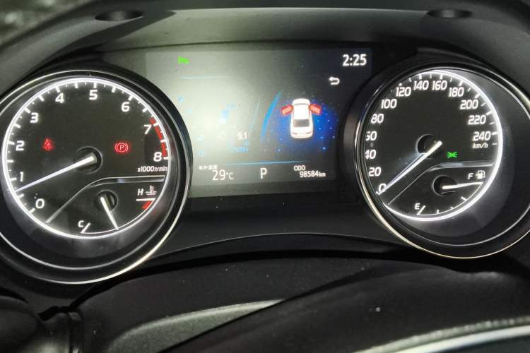 Used Toyota Camry 2019 Revised Version 2.5G Luxury Edition
