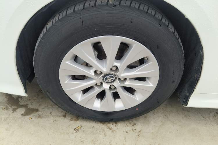 Used Toyota Corolla 2021 TNGA 1.5L CVT Elite Edition Left Front Wheel Hub