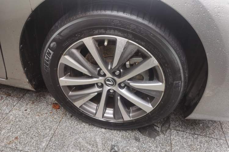 Used Lexus ES 2020 260 Excellence Edition