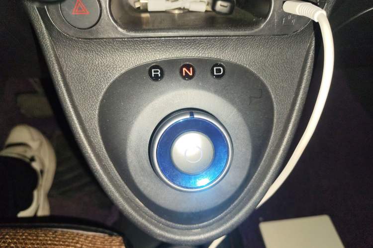 Used ORA Black Cat 2021 301 km Basic Version