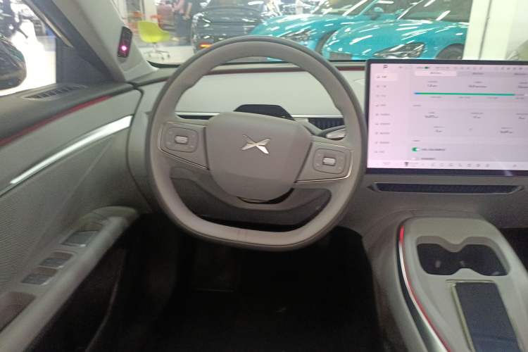 Used XPeng MONA M03 2025 600 with Ultra-Long Range Max Steering Wheel