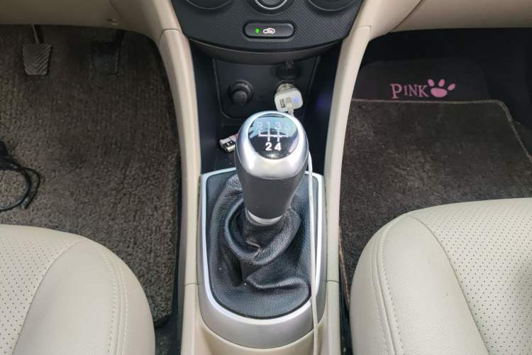 Used Hyundai Verna (older generation) 2016 1.4L Manual Smart GLS Trim
