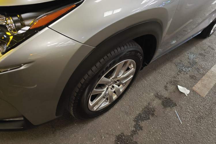 Used Lexus NX 2015 200T All-Wheel-Drive Fēngshàng Edition Left Front Wheel Hub