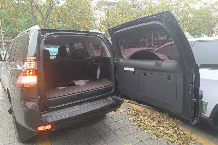 Used Toyota Prado 2017 2700 TX Middle East Edition
