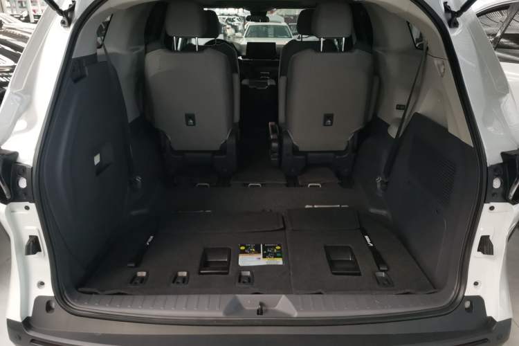 Used Toyota SIENNA 2024 2.5L Hybrid Comfort Edition