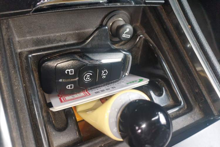 Used Lincoln MKC 2014 2.0T Four-Wheel Drive Luxury Edition
