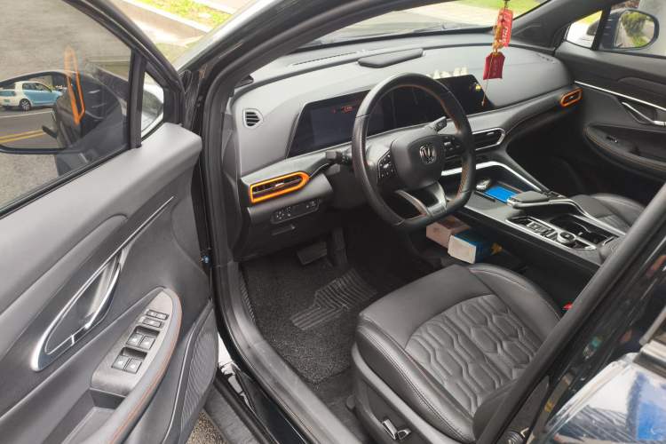 Used CHANGAN UNI-T 2022 1.5T Prestige Version Driver Seat