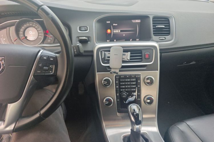 Used Volvo S60 2019 S60L Facelift T5 Intelligent Advanced Edition
