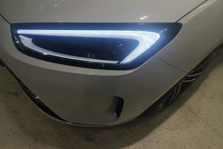 Used Hima AITO M5 2023 Extended-Range Four-Wheel Drive Intelligent Driving Version
