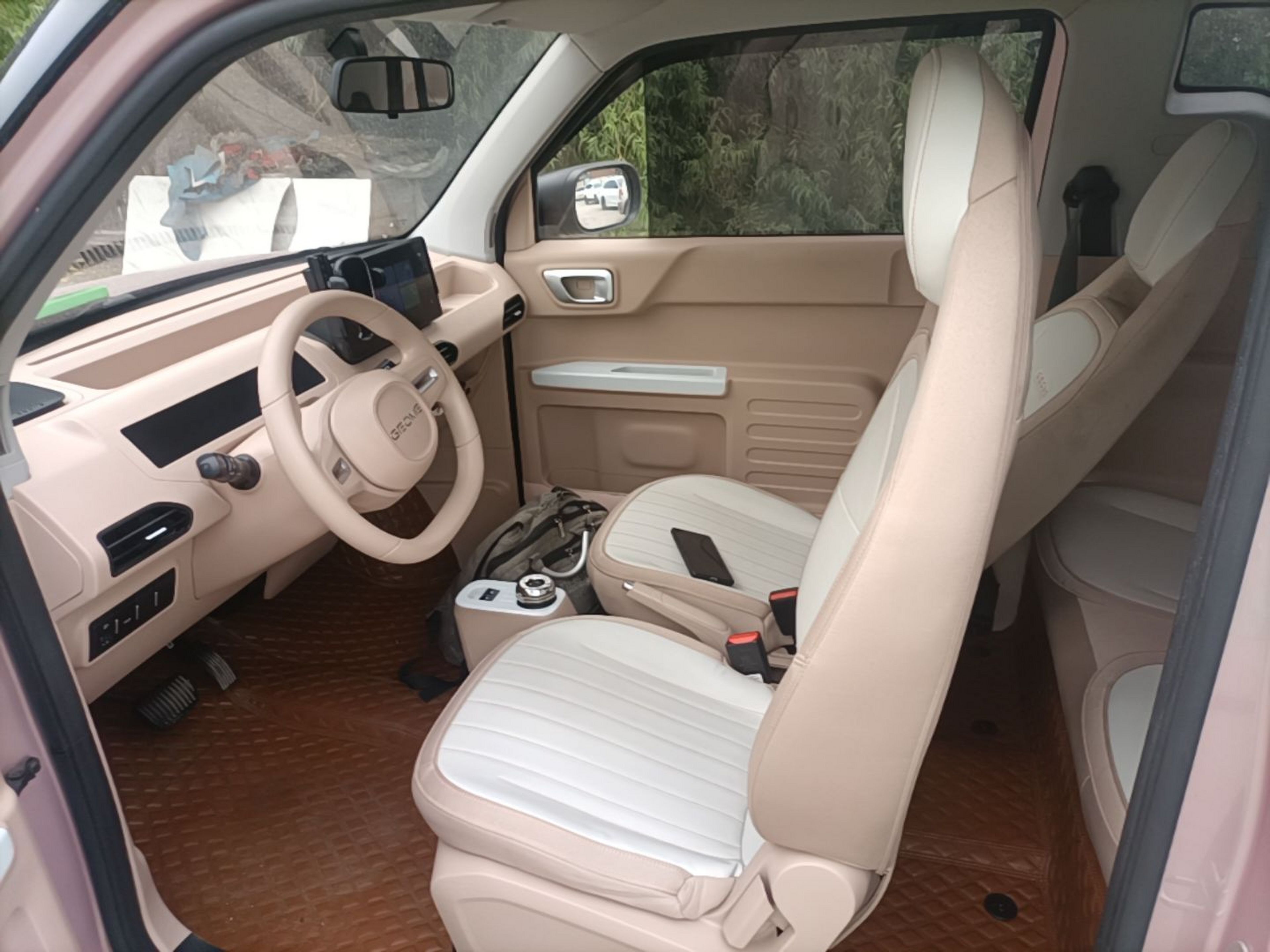 Interior delantero