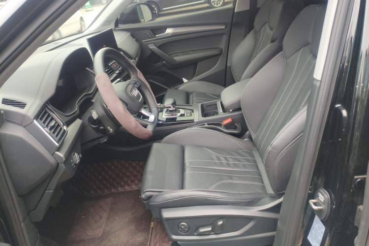 Used Audi Q5L 2022 Updated 45T Luxury Dynamic Version