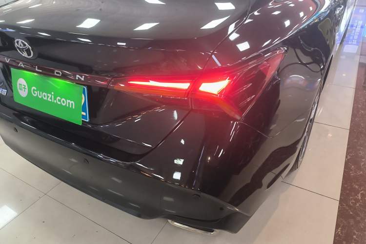 Used Toyota Avalon 2022 2.0L Luxury Edition
