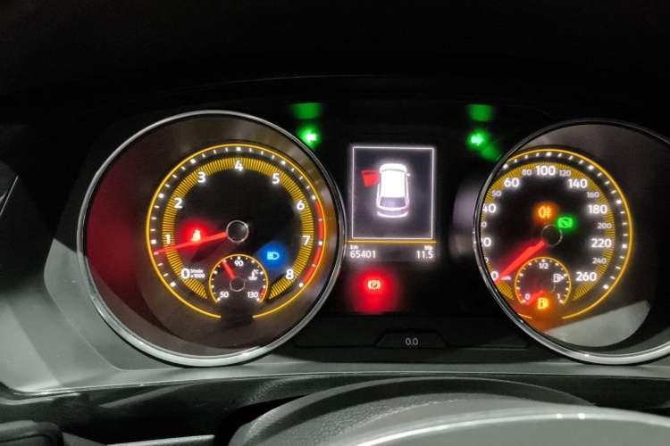 Used Volkswagen Tiguan L 2021 330TSI Automatic Two-Wheel Drive Smart Edition
