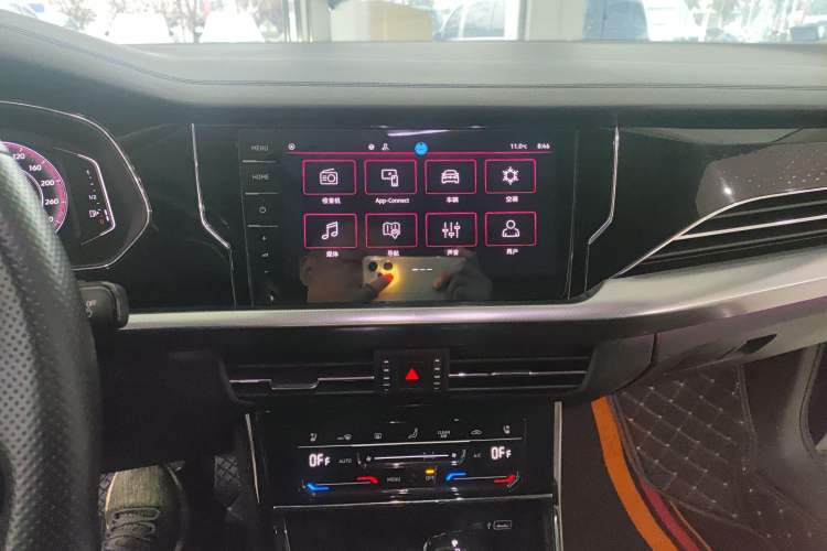 Used Volkswagen Passat 2023 380TSI Luxury Edition
