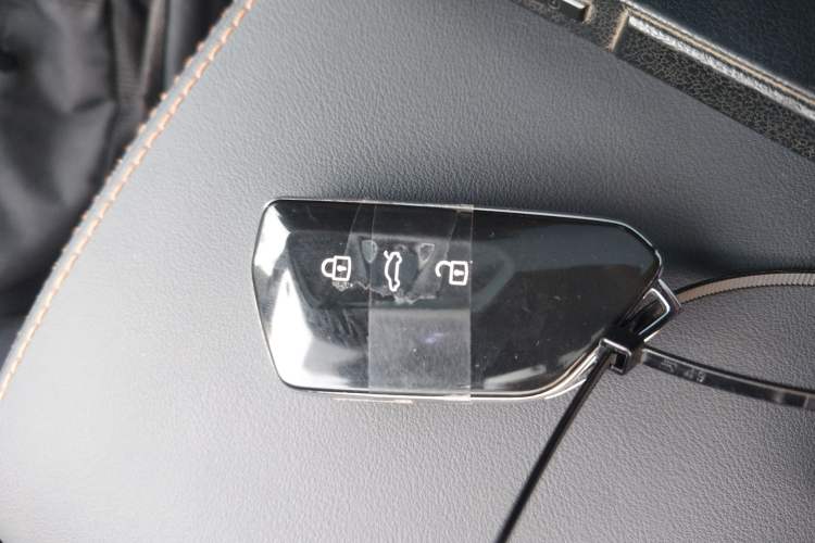 Used Volkswagen ID.6 CROZZ 2022 Long-Range PRO Edition