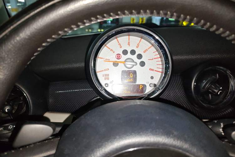 Used MINI 2011 1.6T COOPER S
