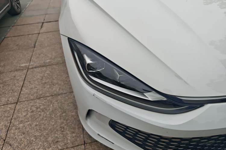 Used Volkswagen Lamando 2022 Lavida L 280TSI DSG Cool & Spicy Edition Right Front Headlight