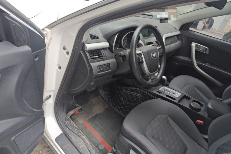 Used Bestune X80 2013 2.0L automatic comfort version
