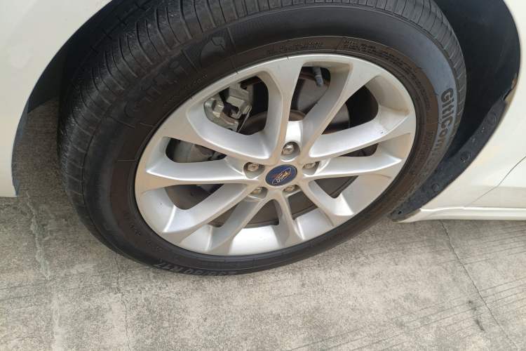 Used Ford Mondeo 2018 EcoBoost 180 Smart Control Fashion Model China VI Standard