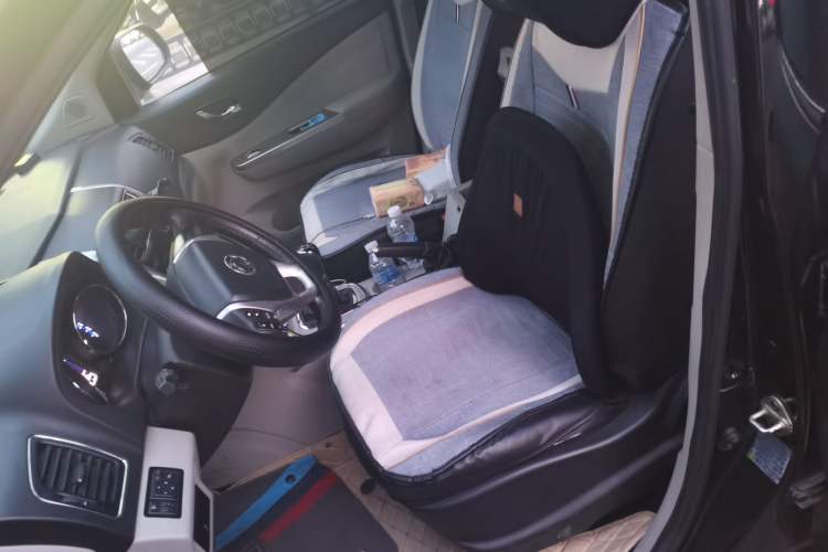 Used FORTHING S500 2017 1.5L Manual Luxury Model
