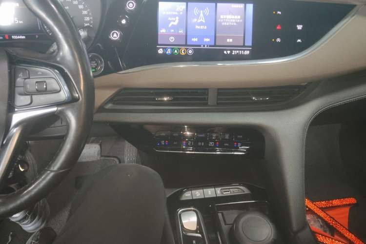 Used Buick Enclave 2020 28T Four-Wheel Drive Flagship Version Audio And AC Panel