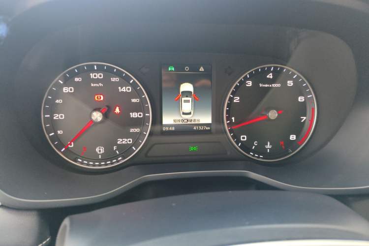 Used Roewe i5 2020 1.5L Manual 4G Connect Leehao Flagship Edition