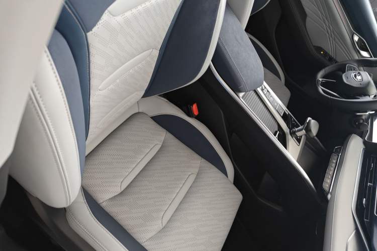 Used Geely Auto Preface 2021 Revised Version 2.0TD Luxury Edition