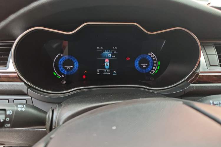 Used Zotye Z500 2019 EV Pro Luxury Model