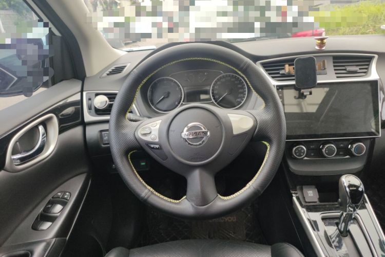 Used Nissan Sylphy 2016 1.6 XL CVT Luxury Edition Steering Wheel