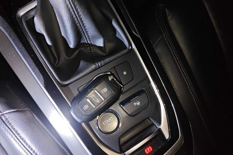 Used Peugeot 408 2014 1.6T Automatic Supreme Edition Interior 1