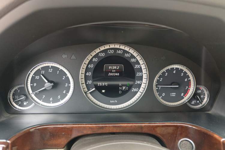 Used Mercedes-Benz E-Class 2013 E 260 L CGI Elegant Model Odometer Close Up