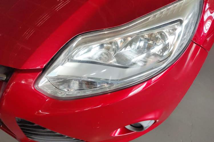Used Ford Focus 2012 Hatchback 1.6L Automatic Comfort Model Left Front Headlight