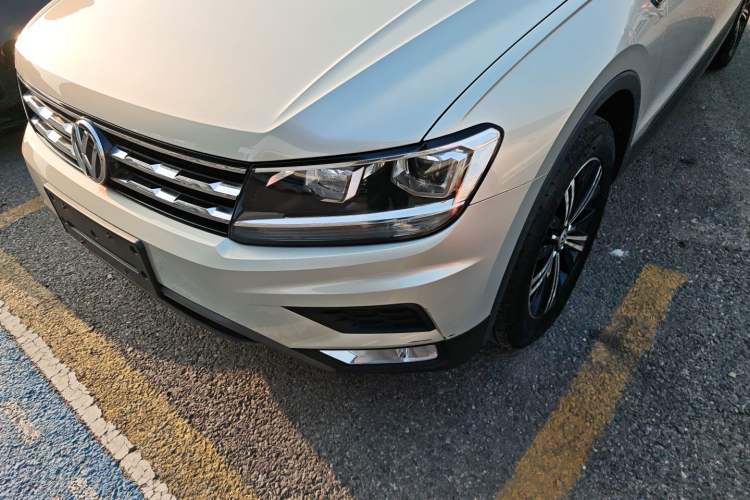 Used Volkswagen Tiguan L 2019 330TSI Automatic Two-Wheel Drive Luxury Edition China VI Standard