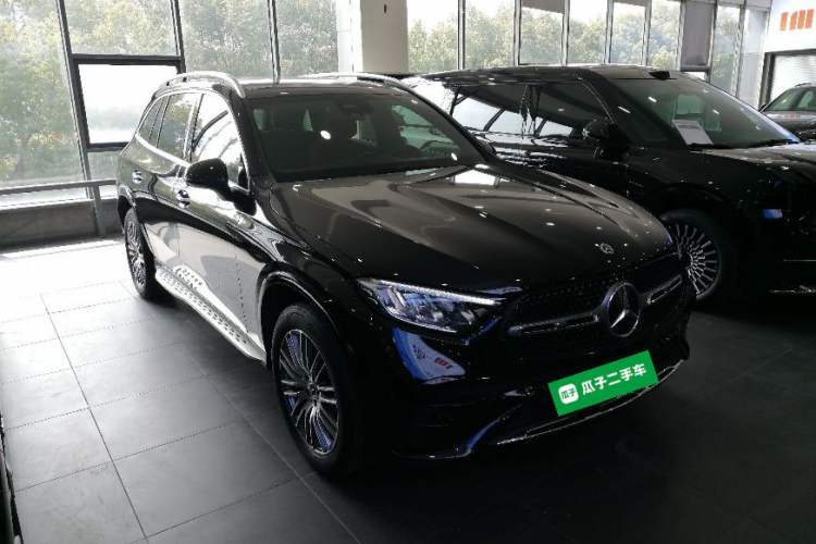 Used Mercedes-Benz GLC 2023 GLC 300 L 4MATIC Dynamic 7-Seater
