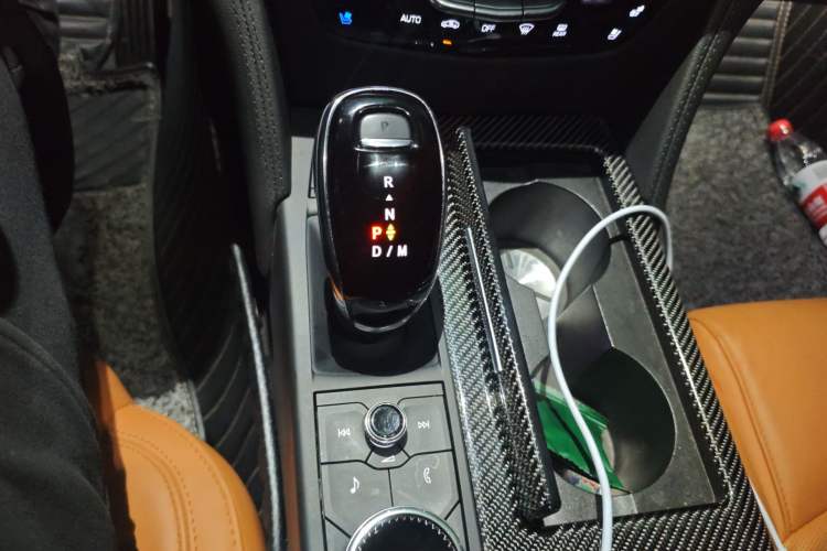 Used Cadillac CT6 2022 28T Luxury Edition Gear Lever