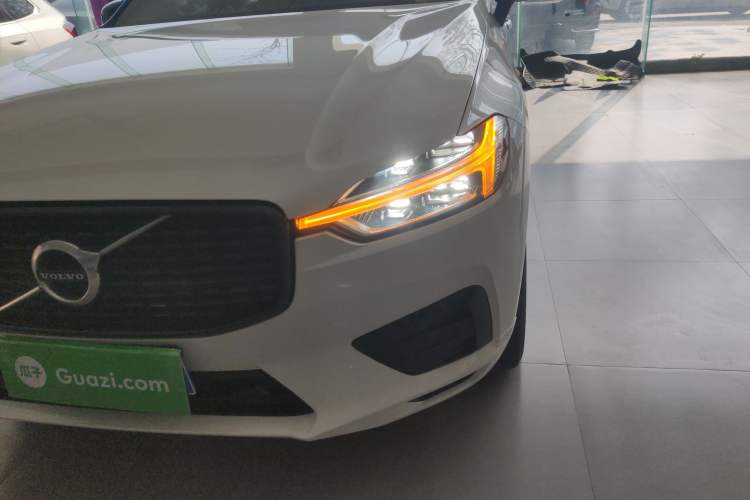 Used Volvo XC60 2021 T5 4x4 Zhiyi Sport Edition