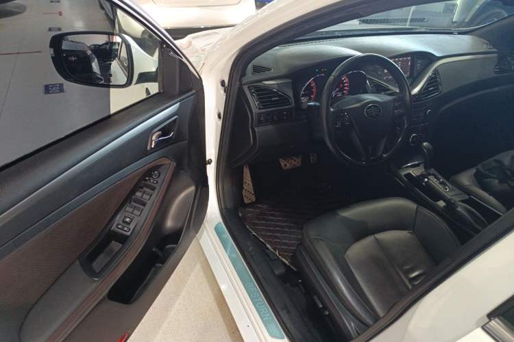 Used Bestune B70 2014 1.8T Automatic Sport Premium Edition
