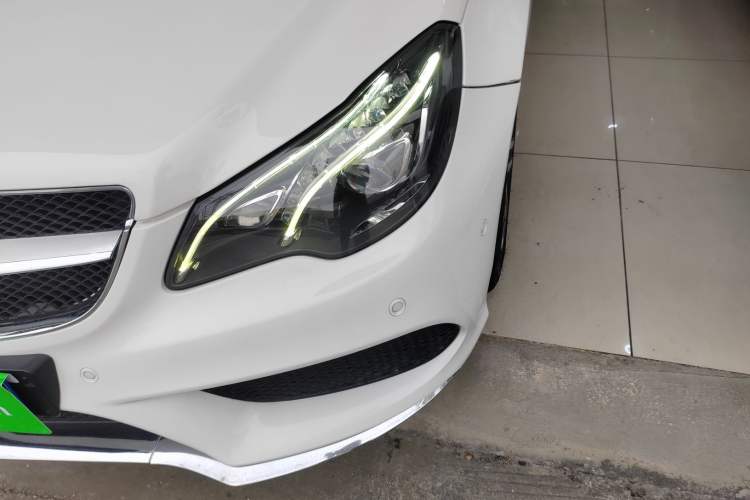 Used Mercedes-Benz E-Class (Import) 2014 E 260 Coupe
