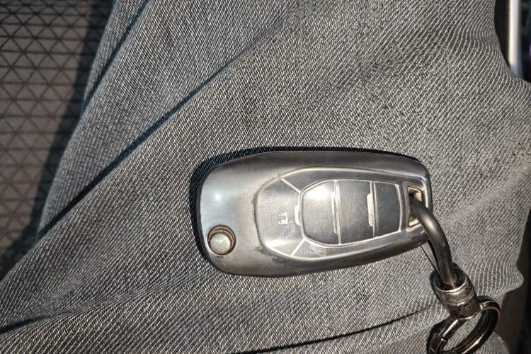 Used Chevrolet Cavalier 2021 325T Automatic Enjoyment Edition Vehicle Key