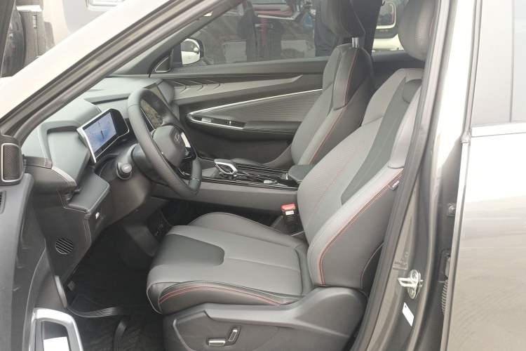 Used Geely Auto Emgrand X7 Sport 2023 Boyue COOL 1.5TD Smart Connect+ Left Front Seat