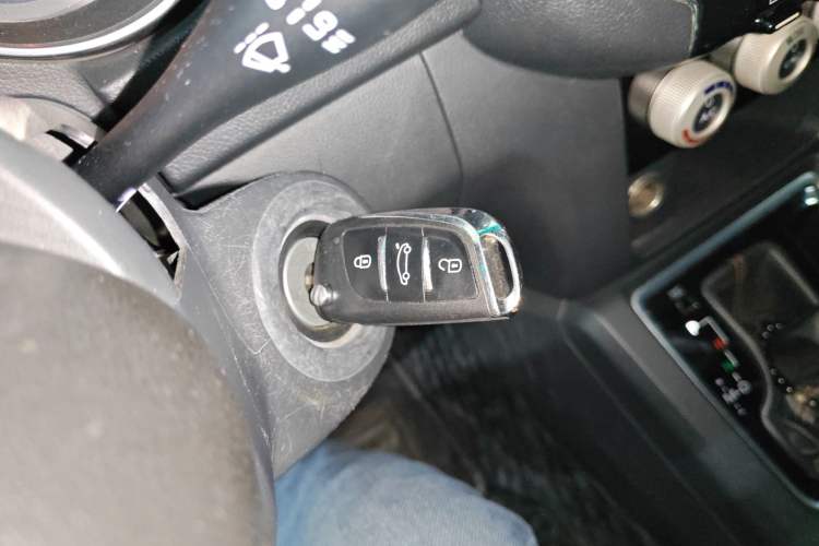 Used BAIC Off-Road BJ40 2016 40L 2.3T Automatic Two-Wheel Drive Prestige Edition
