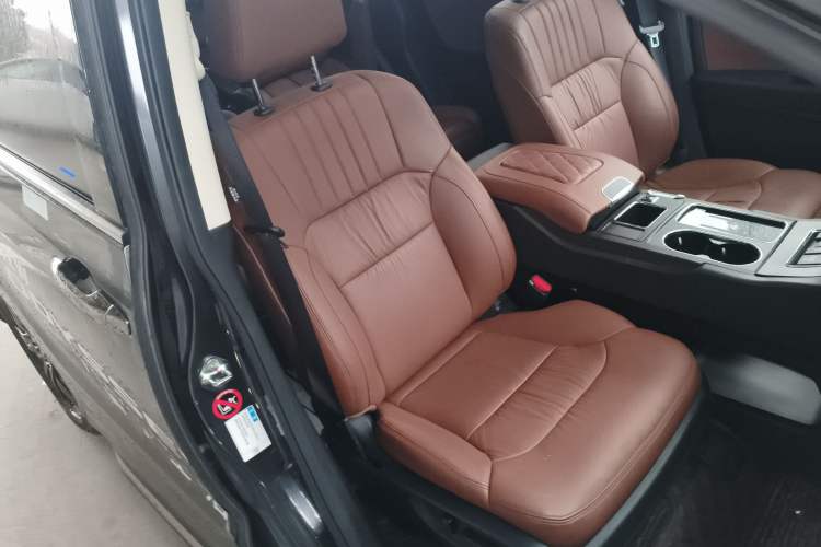 Used Honda Odyssey 2022 2.0L eHEV Sharp Supreme Edition
